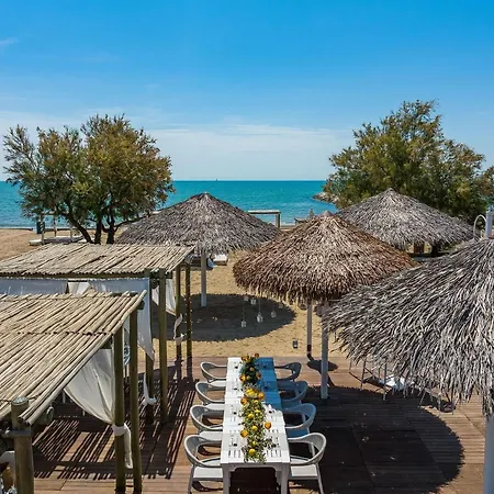 Pareus Apart Otel 3*