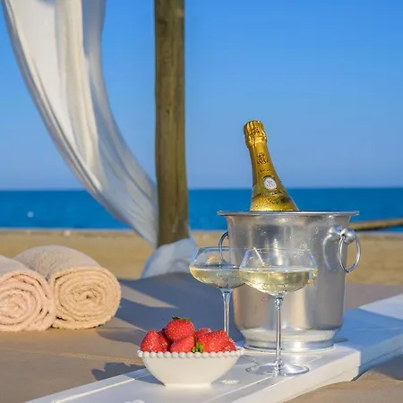Pareus Apart-hotel 3*